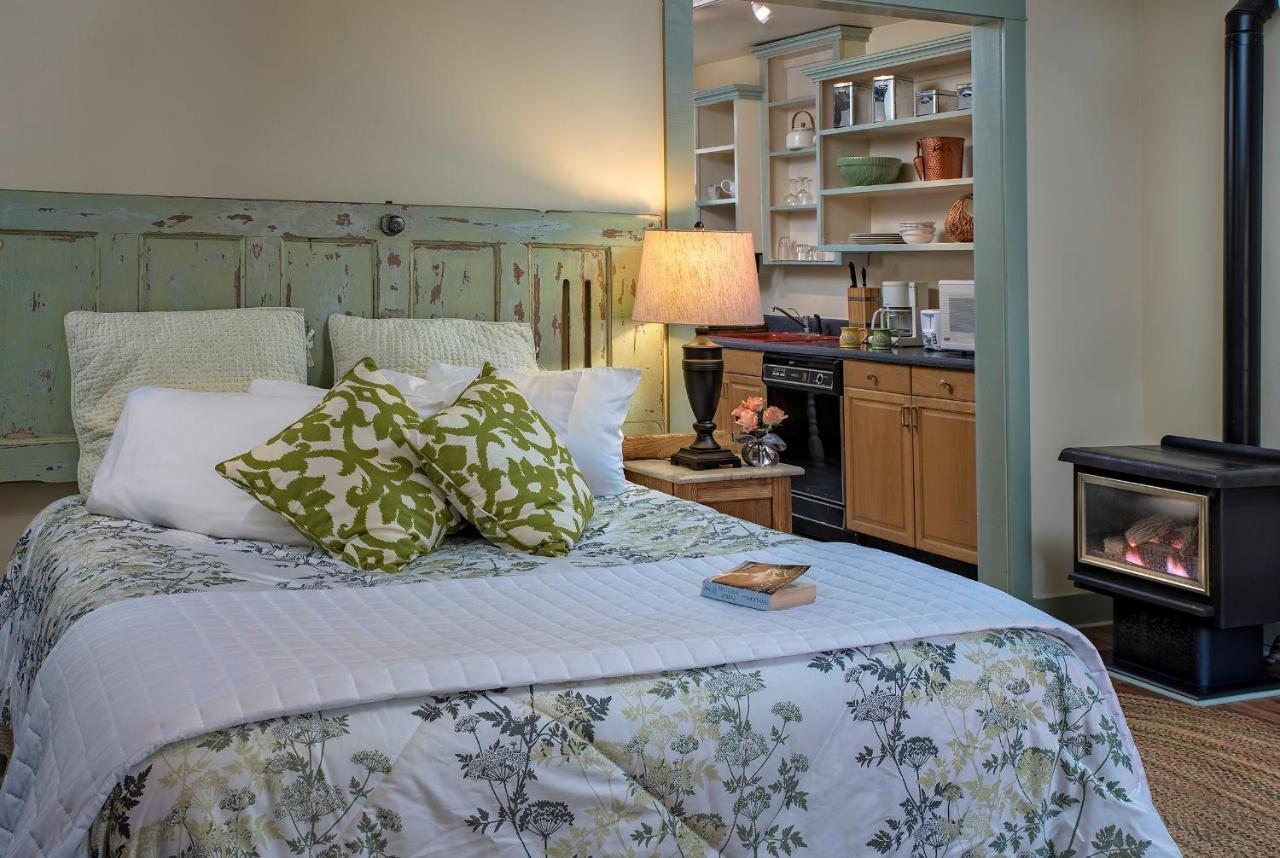 Clementine'S Guest House & Vacation Rentals Astoria Buitenkant foto