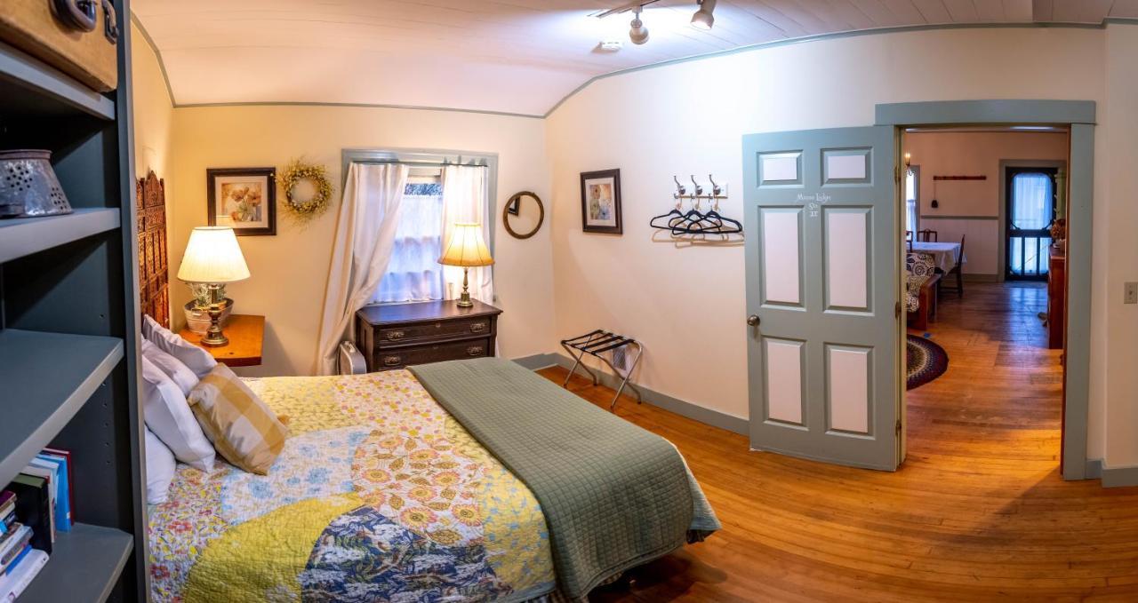 Clementine'S Guest House & Vacation Rentals Astoria Buitenkant foto