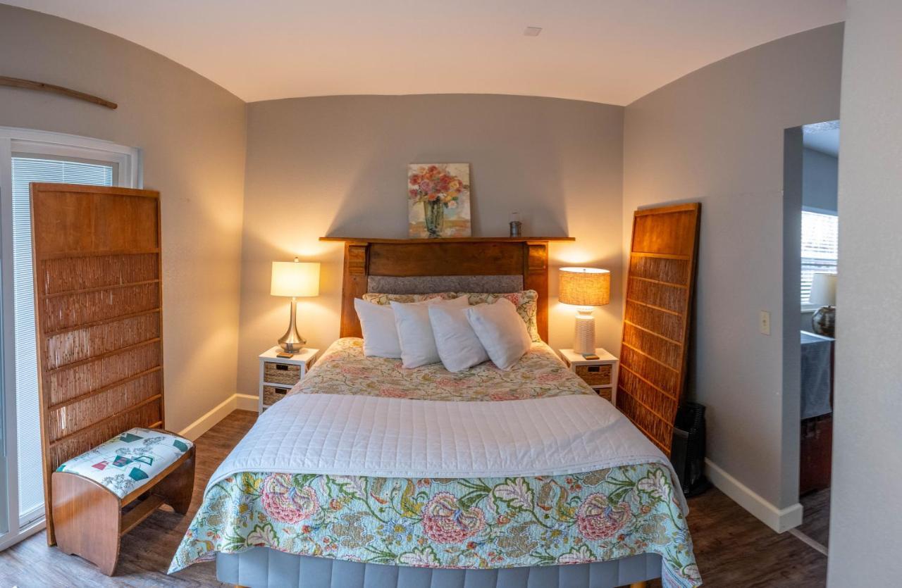 Clementine'S Guest House & Vacation Rentals Astoria Buitenkant foto