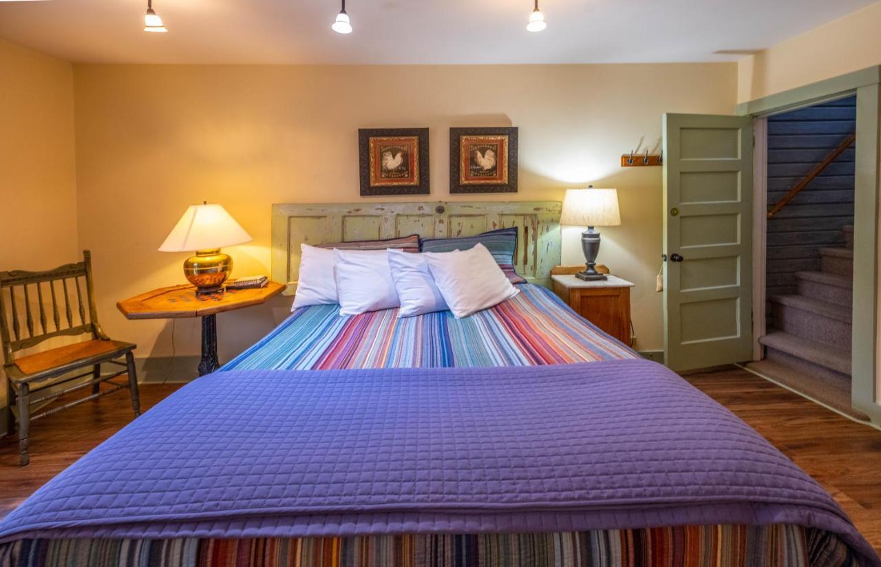 Clementine'S Guest House & Vacation Rentals Astoria Buitenkant foto