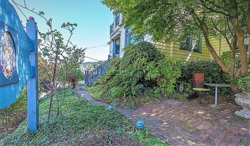 Clementine'S Guest House & Vacation Rentals Astoria Buitenkant foto